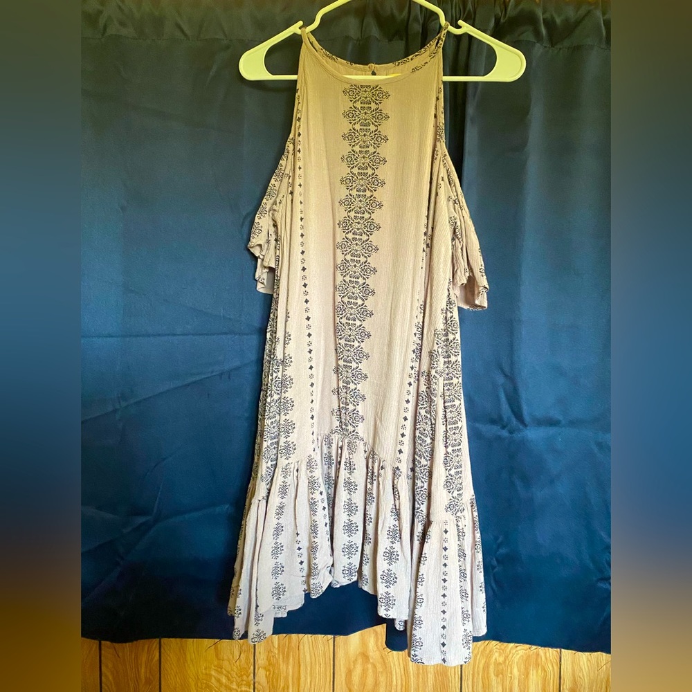 Size S O’Neill Dress with Cold Shoulder Sleeves